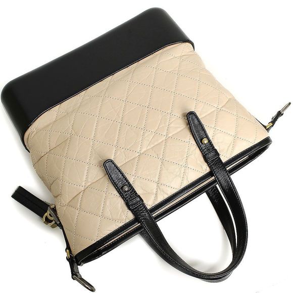 Chanel Calfskin Beige Black Shoulder Bag - Picture 3 of 6